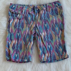 Arizona Jean Company Colorful Patterned Kids Shorts